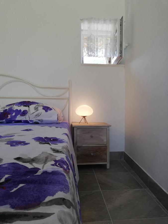 Studio Apartment Mileta Pitve Eksteriør bilde